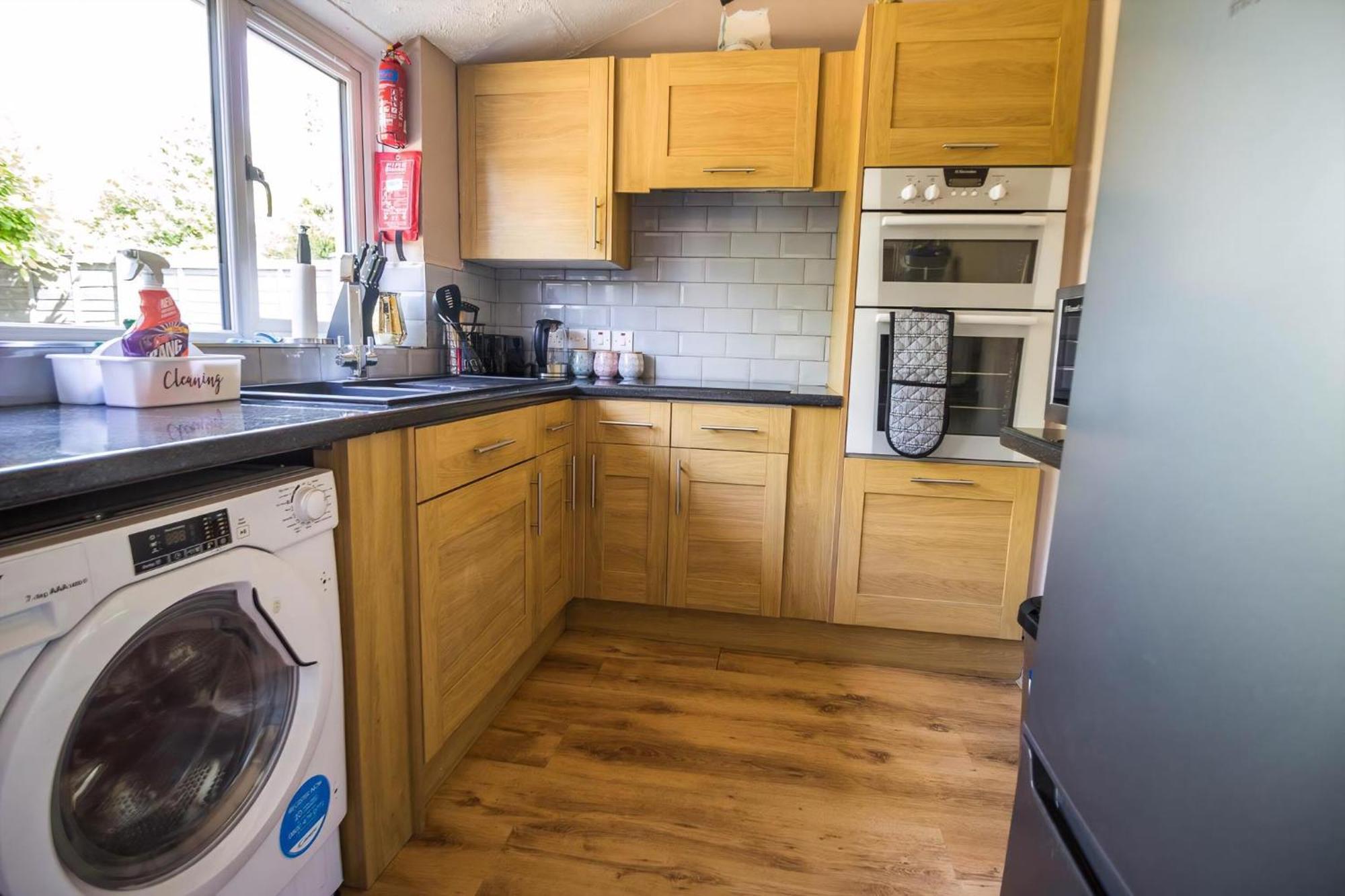 Stunning Cottage With A Private Hot Tub And Sauna In Norfolk Ref 99003Ac Lessingham 外观 照片