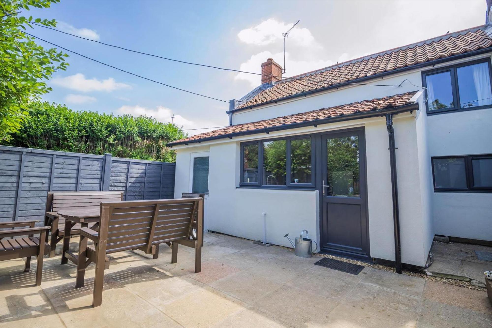 Stunning Cottage With A Private Hot Tub And Sauna In Norfolk Ref 99003Ac Lessingham 外观 照片