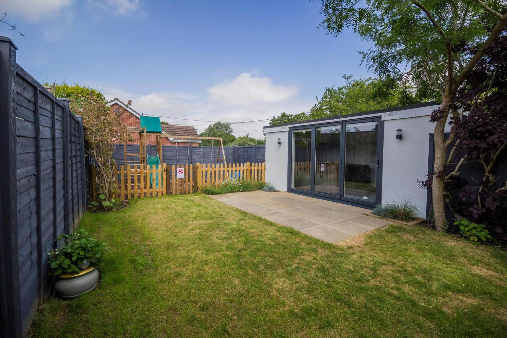 Stunning Cottage With A Private Hot Tub And Sauna In Norfolk Ref 99003Ac Lessingham 外观 照片