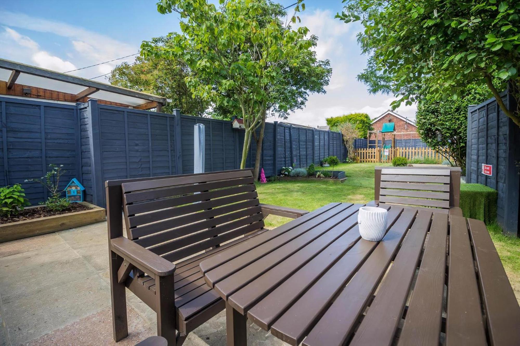 Stunning Cottage With A Private Hot Tub And Sauna In Norfolk Ref 99003Ac Lessingham 外观 照片